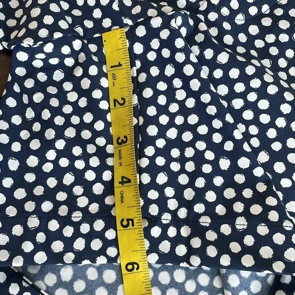 Spanx 6" Sunshine shorts Navy dot Pull On Pockets Women’s Size M 50213R NWT - Picture 8 of 13